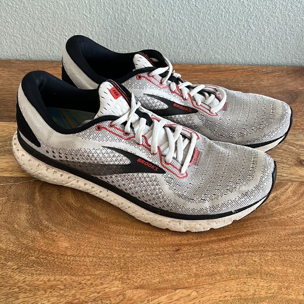 BROOKS MEN'S GLYCERIN 18